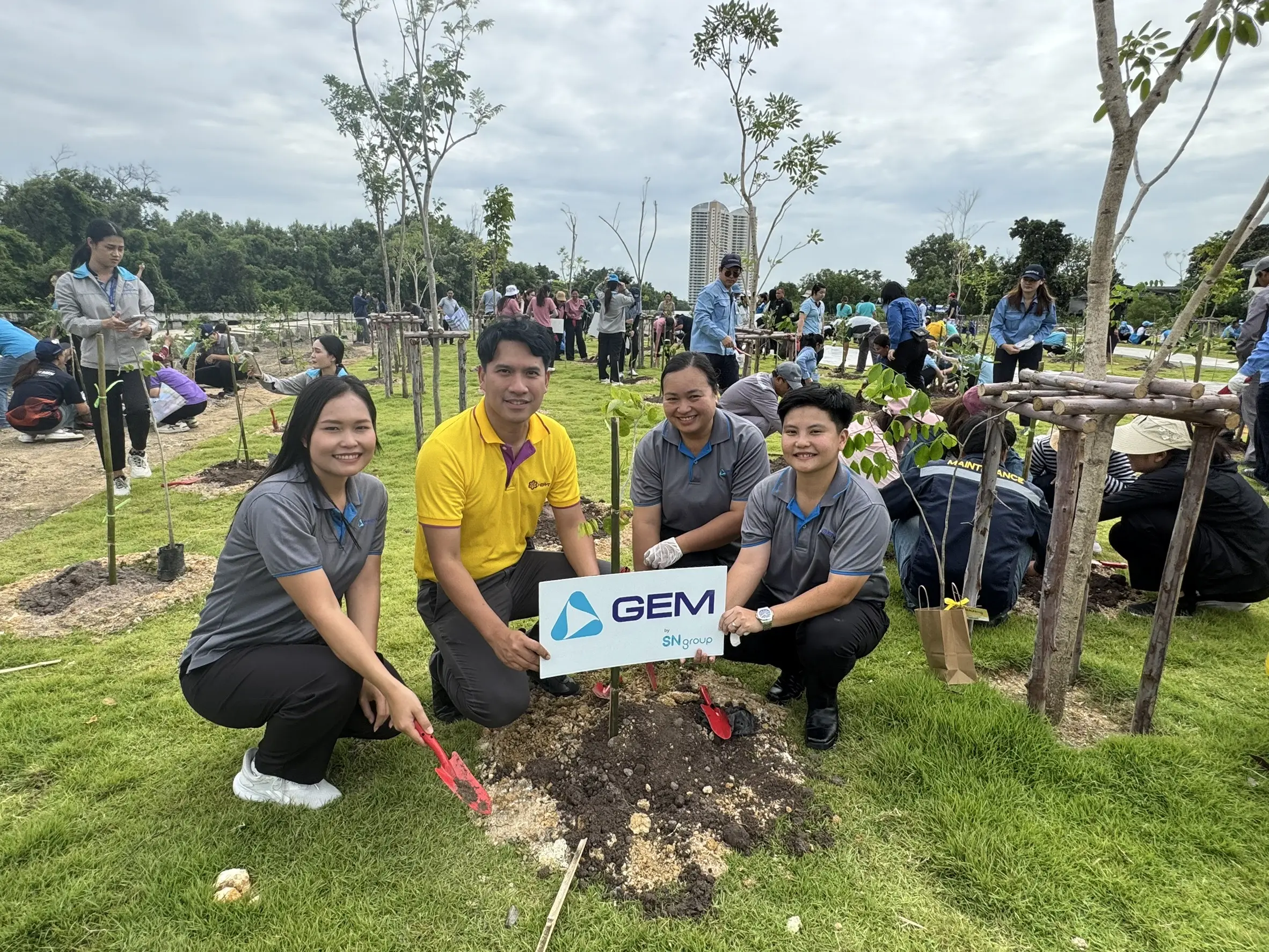 "ปลูกด้วยรัก ฟูมฟักด้วยใจ" GEM ร่วมเพิ่มพื้นที่สีเขียวสู่ชุมชน